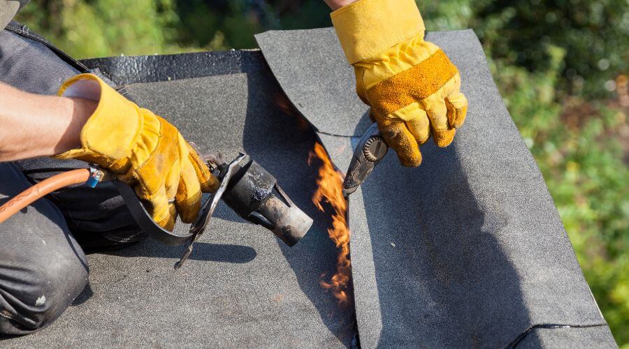 Expert top industrial roofings services in Northport, MI